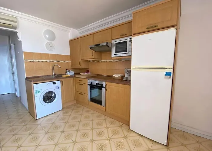 La Marea Puerto del Carmen (Lanzarote)